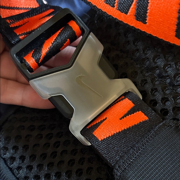 Nike Black Belt Bag with Orange Strap - Picture 5 of 7